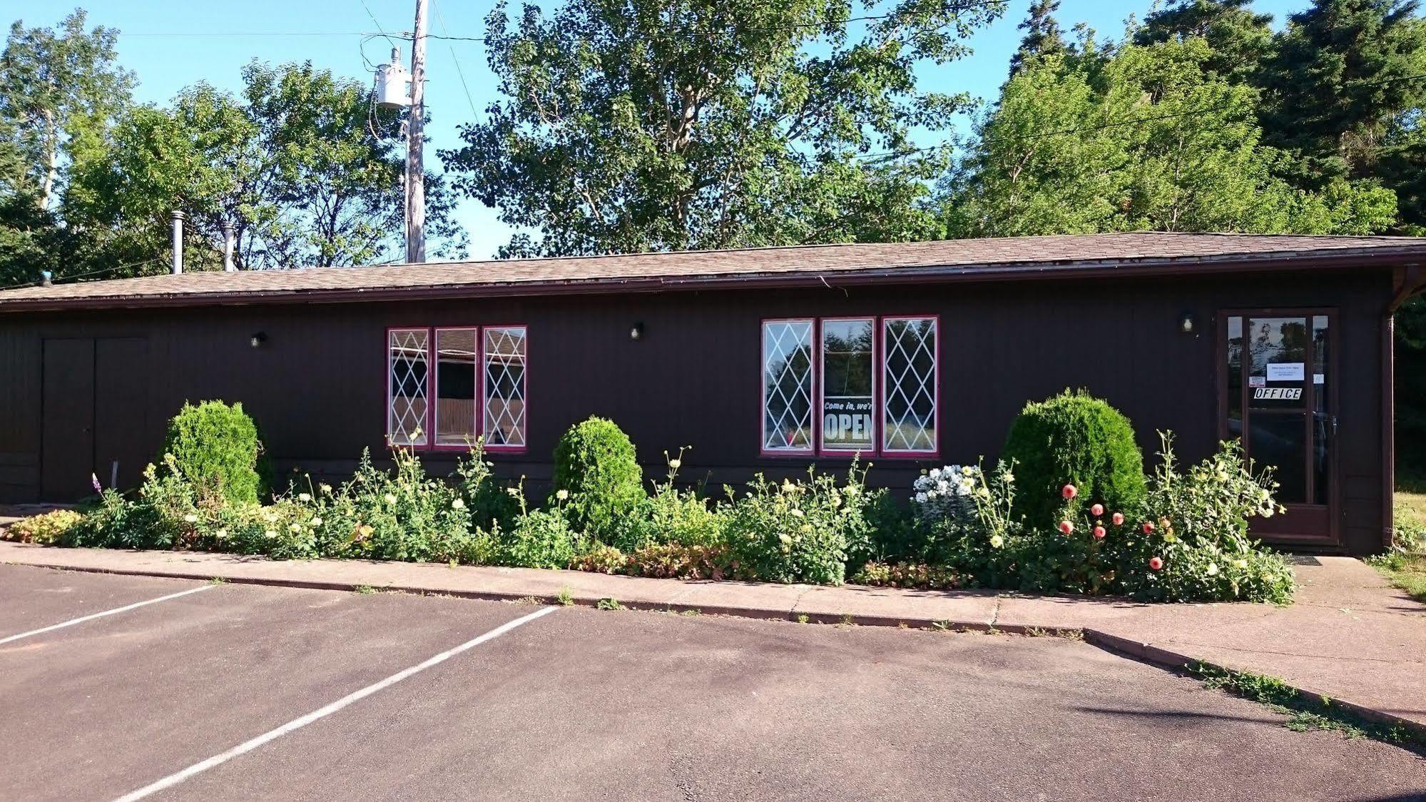North Rustico Harbour Inn Екстериор снимка